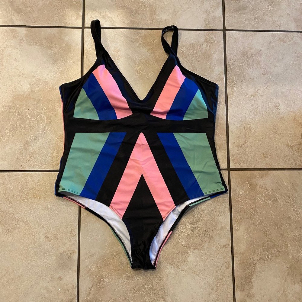 Colorblock One Piece Swimsuit